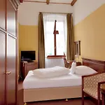健康伊达酒店 4* Františkovy Lázně